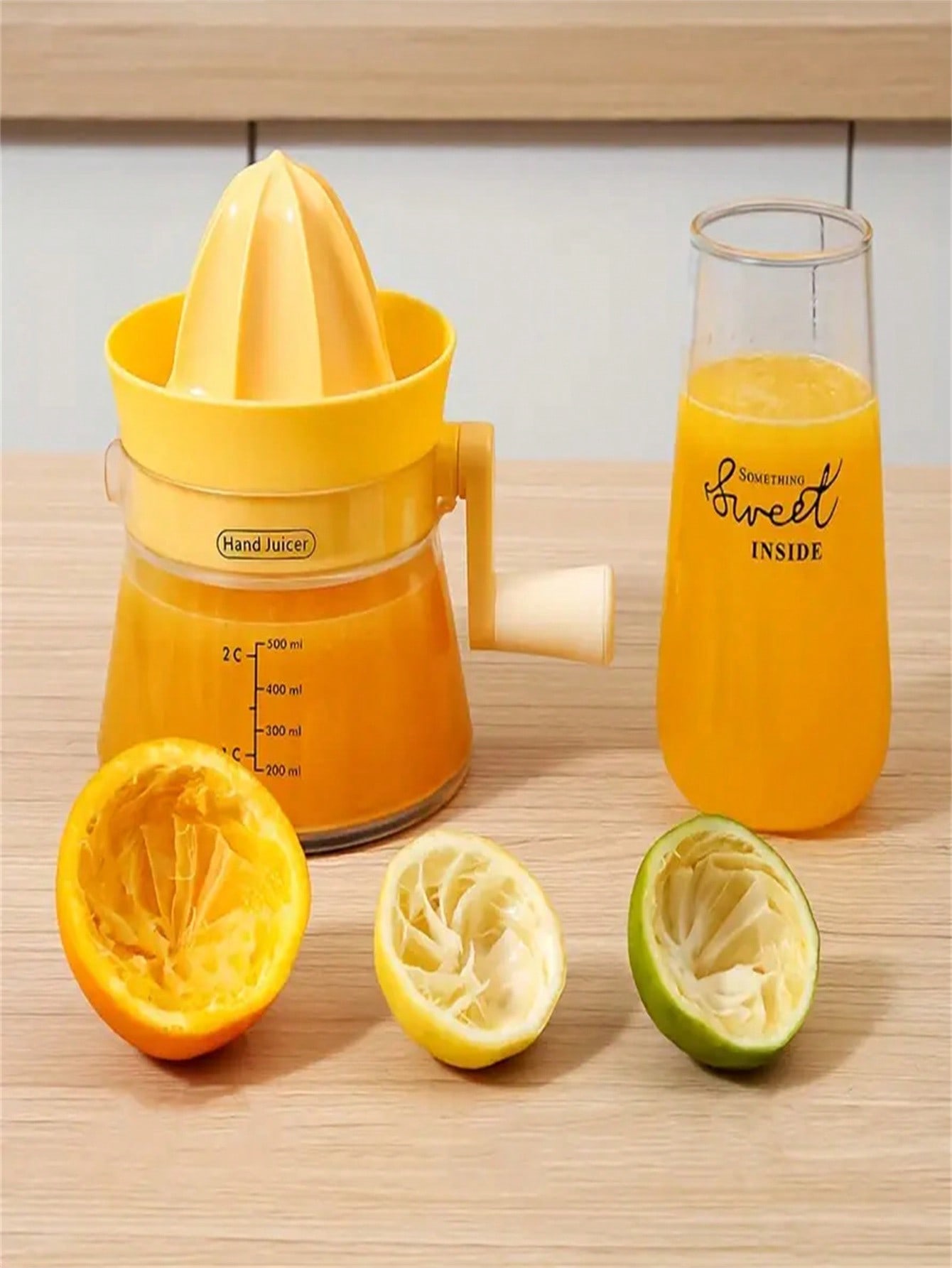เครื่องคั้นน้ำผลไม้แบบมือหมุนอ - Kitchen Gadgets Built In บทวิจารณ์และราคา